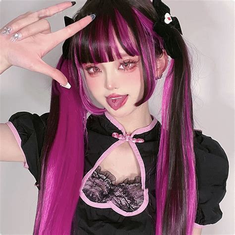 Draculaura Wig: 101 Styles to Unleash Your Inner Vamp