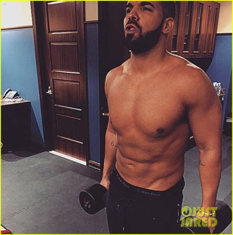 Drake Without Shirt: A Six Pack to Inspire