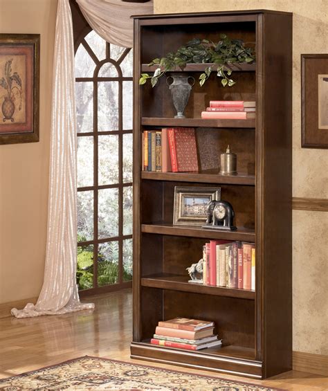 Dresser Bookshelves: 10,000+ Words of Inspiration and Practicality