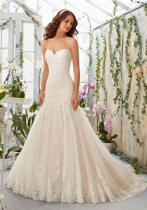 Drop Waist A-Line Wedding Dress 101: Your Guide to Elegance