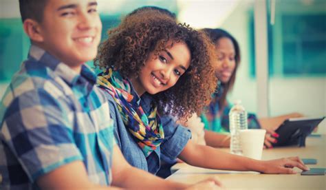 Dual Enrollment Physics Asynchronous: Transforming High School Education
