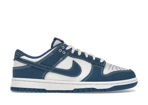 Dunk Low: