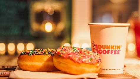 Dunkin' Donuts' Dunks: A Guide to the Essential Breakfast