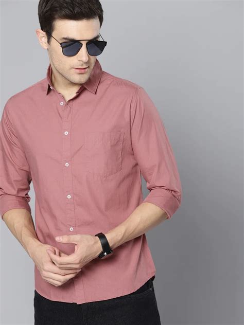 Dusty Pink Shirt: The Perfect Piece for Men Who Want to Stand Out