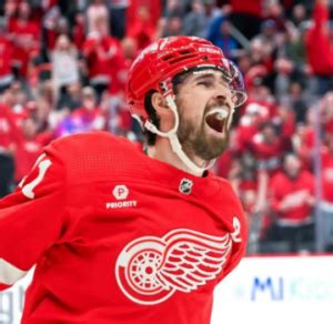 Dylan Larkin Jersey 71: A True Symbol of Hockey Excellence