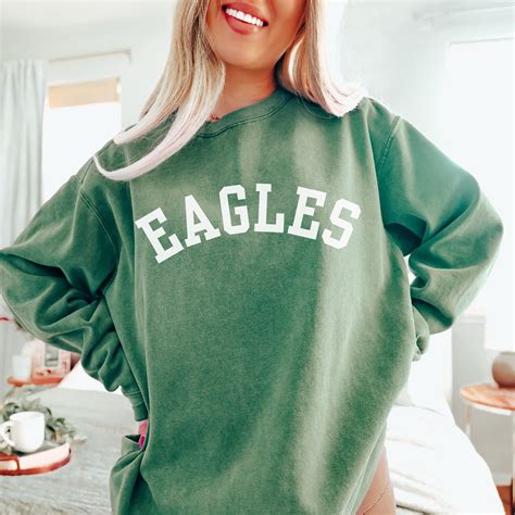 Eagles Crewneck Sweatshirt: A Versatile Staple for Style and Comfort