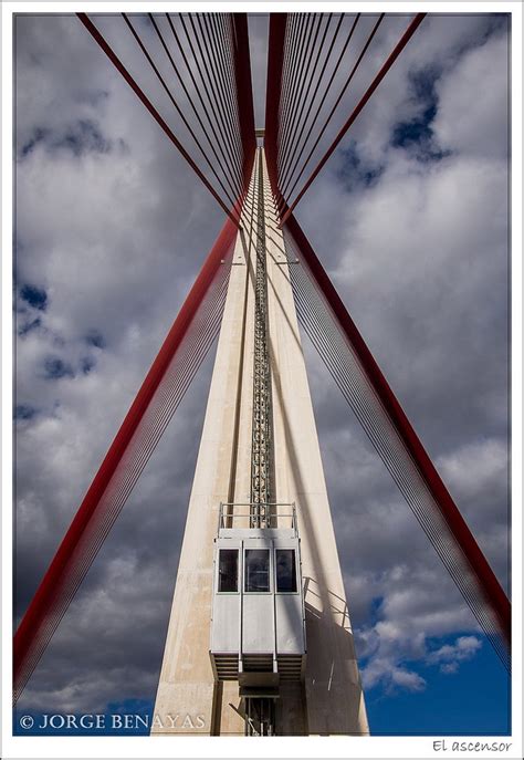 El Puente de Castilla-La Mancha: Un Maravilloso Testimonio de Ingeniería y Belleza