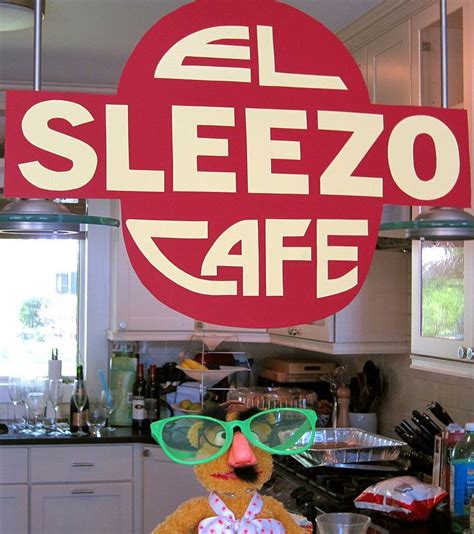 El Sleezo Cafe: A Culinary Haven for the Eccentric