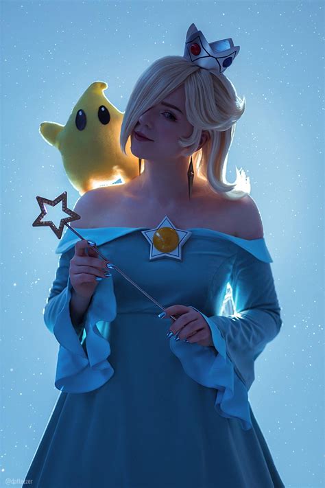 Elements of a Captivating Rosalina Mario Cosplay