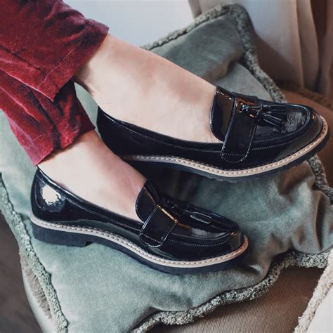 Elevate Your Comfort: A Guide to the Ultimate Women's Loafers