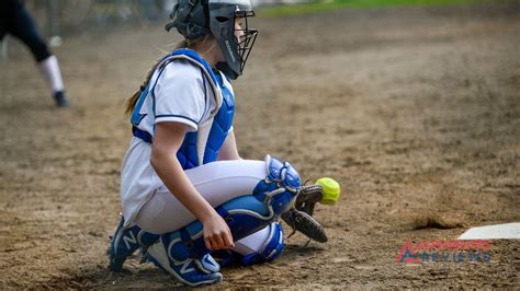 Elevate Your Game: A Comprehensive Guide to Choosing the Perfect Softball Cleats for Women