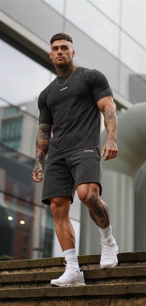 Elevate Your Gym Style: The Ultimate Guide to Gym Clothes for Guys