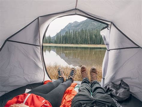 Elevate Your Outdoor Adventures with the Front Runner Pop-Up Tent