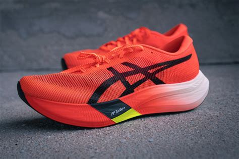 Elevate Your Running Performance with the Revolutionary ASICS Metaspeed Sky Paris