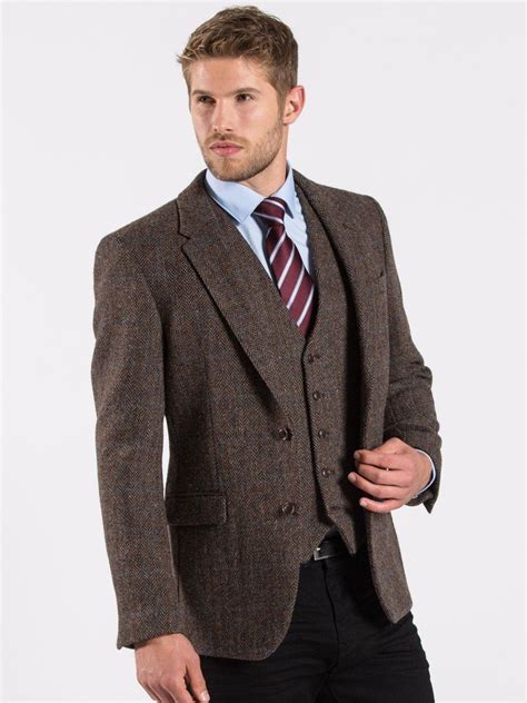 Elevate Your Style: The Timeless Appeal of Tweed Blazers for Men