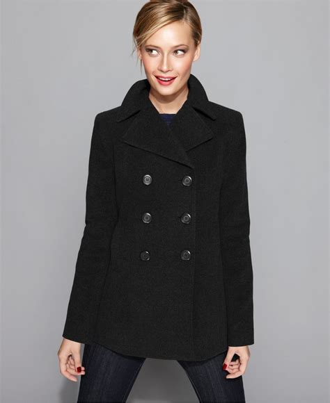 Elevate Your Style: The Ultimate Guide to Women's Wool Pea Coats