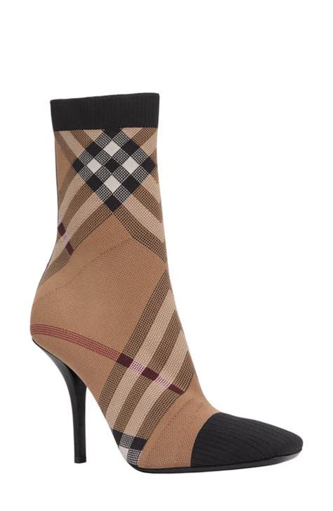 Elevate Your Style with Burberry Shoes at Nordstrom: A Guide for Discerning Shoppers