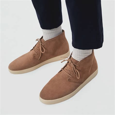 Elevate Your Style with Everlane's Premium Men's Shoes