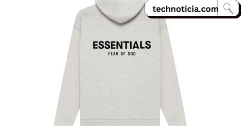 Elevate Your Style with Graphic Hoodies: A Guide to Stand Out in Comfort