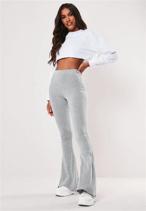 Elevate Your Style with Grey Flared Leggings: A Guide to Versatility and Comfort