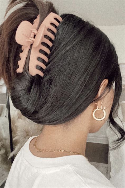 Elevate Your Style with Premium Straight Hair Clips
