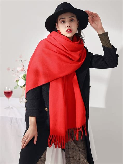 Elevate Your Winter Style with the Ultimate Scarf, Hat & Gloves Set