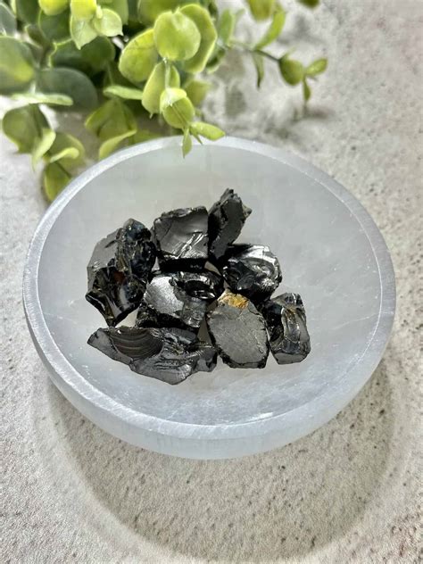 Elite Noble Shungite: The Ultimate Guide to Its Extraordinary Properties and Applications