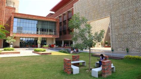 Elite Private Universities