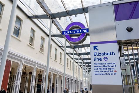 Elizabeth Line: Transforming London's Transport Network