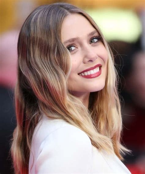 Elizabeth Olsen's Dazzling Red Carpet Wardrobe: A Comprehensive Guide