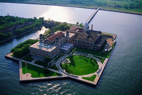 Ellis Island Epub