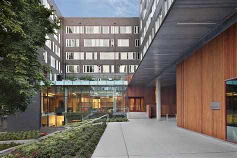 Elm Hall UW: A Comprehensive Guide to Living in the Heart of Campus