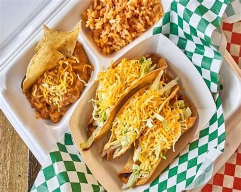 Elmer's Tacos in Chandler: A Culinary Oasis