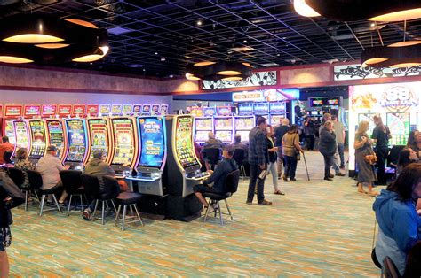 Elwha Casino: A Comprehensive Guide to Gambling, Dining, and Entertainment