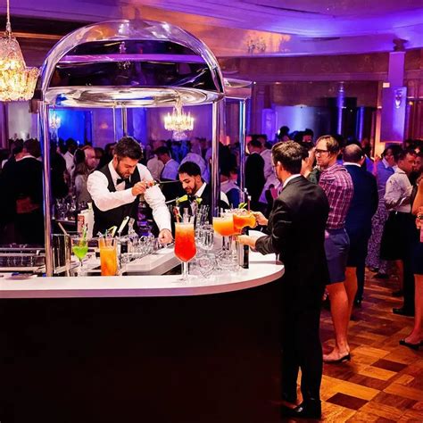 Embark on a Bartending Odyssey in Dynamic Singapore: Unlock the Art of Mixology