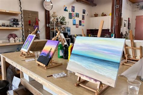 Embark on a Creative Journey: Discover the Allure of Painting Courses in Singapore