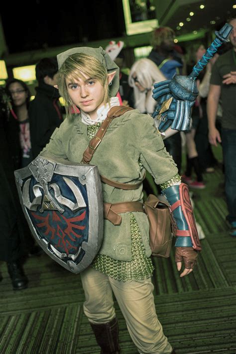 Embark on an Epic Cosplay Adventure: The Legend of Zelda: Twilight Princess Link