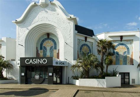 Embark on an Extraordinary Casino Experience at Barrière Ouistreham