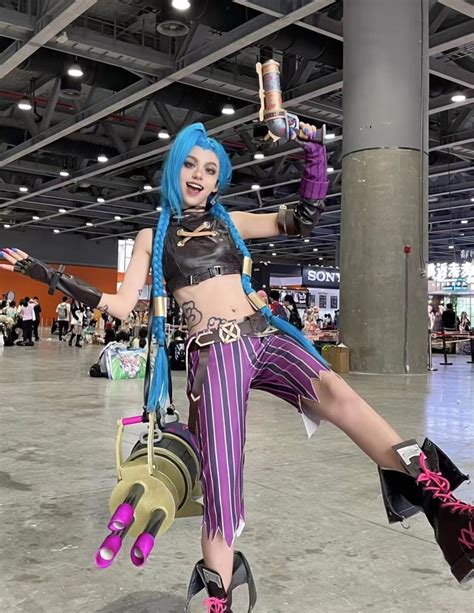 Embody the Chaos: Mastering the Art of a Jinx Cosplay Costume