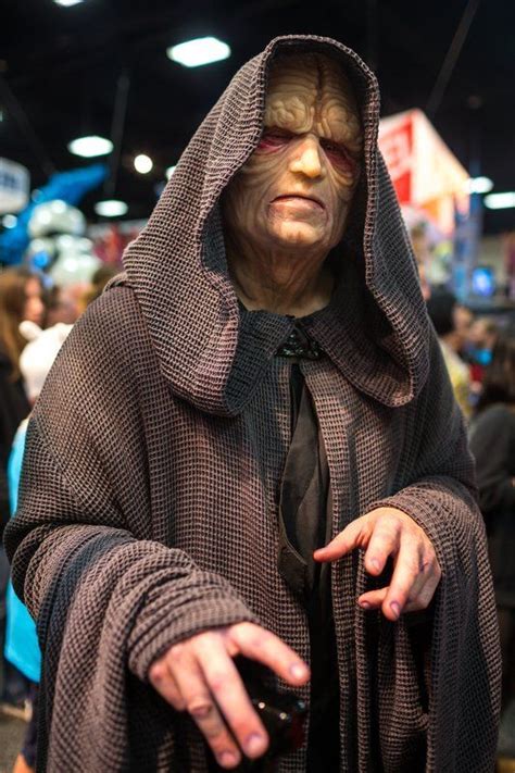 Embody the Ultimate Evil with an Unforgettable Emperor Palpatine Cosplay