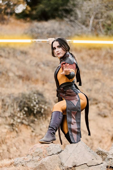 Embodying the Force: A Definitive Guide to Bastila Shan Cosplay