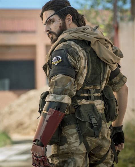 Embodying the Legendary Venom Snake: A Comprehensive Guide to Cosplay Excellence