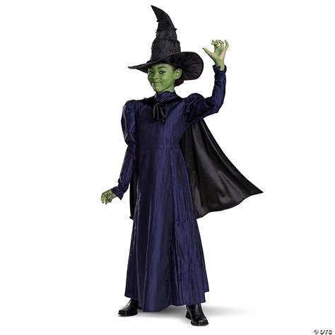 Embodying the Wicked: A Comprehensive Guide to Creating the Perfect Elphaba Costume