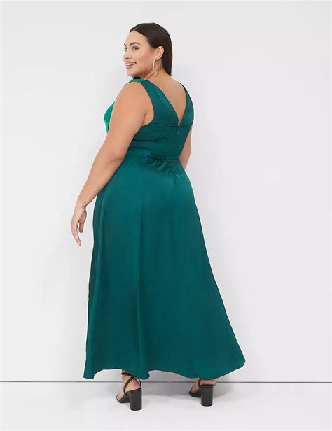 Embrace Confidence and Glamour with Lane Bryant's Formal Dress Collection