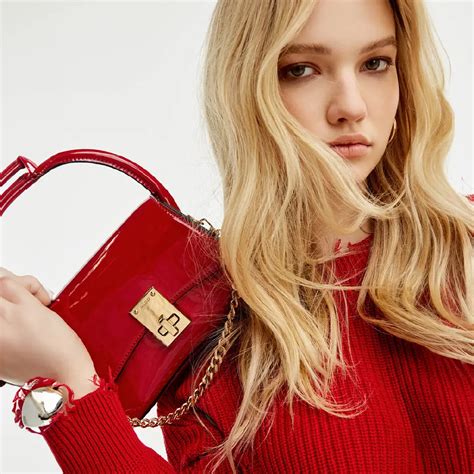 Embrace Style and Functionality with ALDO Women's Handbags