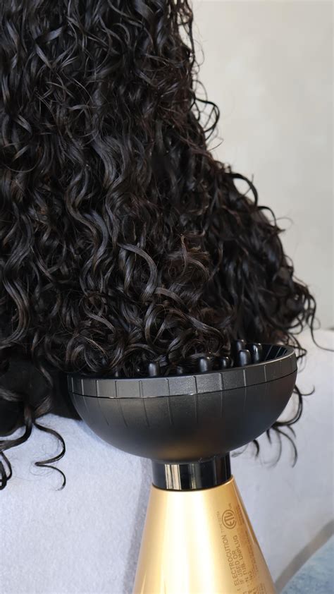 Embrace Your Curls with Hair Extensions Designed to Enhance Texture and Volume