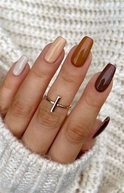 Embrace the Autumn Hues: Fall Nail Color Trends to Enchant Your Fingertips