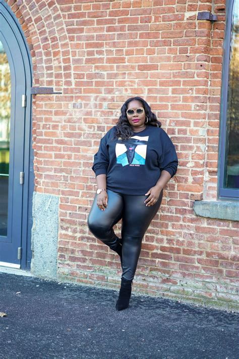 Embrace the Curves: Stylish and Empowering Curve Clothing for All