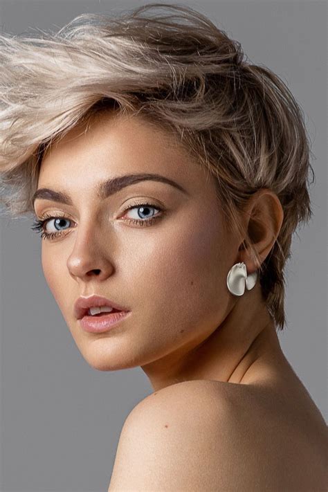 Embrace the Edgy Allure of Textured Pixie Cuts: A Comprehensive Guide