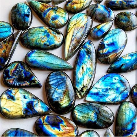 Embrace the Mystical Allure of the Labradorite Gemstone